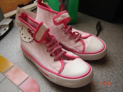 Bild zu Hello Kitty Schuhe - Baby Forum - Allgemeine Themen