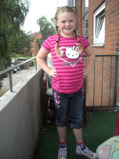 Bild zu guckt mal...wie groß jasmin geworden ist - Baby Forum - Allgemeine Themen