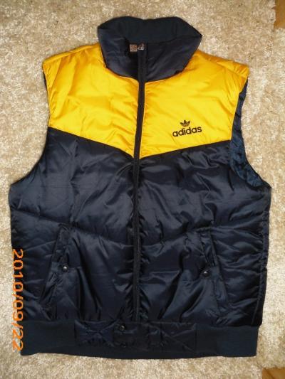 Bild zu BIETE Adidas Weste Gr. M an - Baby Forum - Allgemeine Themen