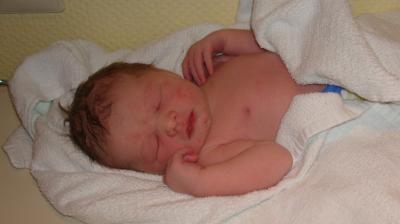 Bild zu Mein Baby ist seit Donnerstag übrigens auch da ^^ - Baby Forum - Allgemeine Themen