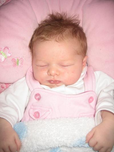 Bild zu Hier mal mein kleiner Wuschelkopf - Baby Forum - Allgemeine Themen