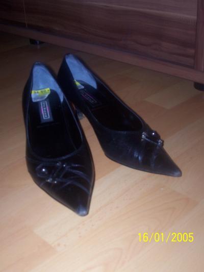Bild zu möchte jemand diese schuhe haben? - Baby Forum - Allgemeine Themen