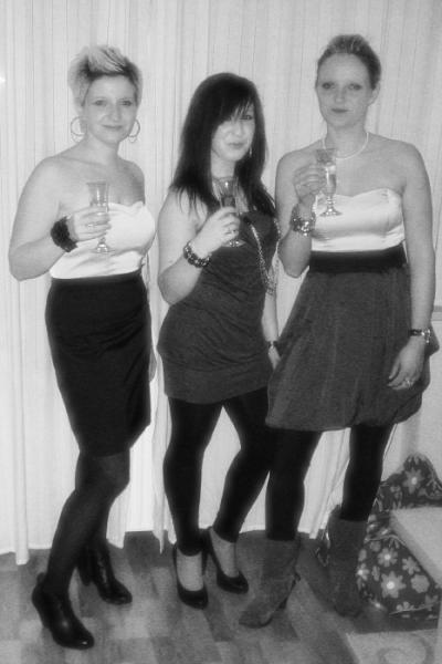 Bild zu Silvester Outfit 2010 - Baby Forum - Allgemeine Themen