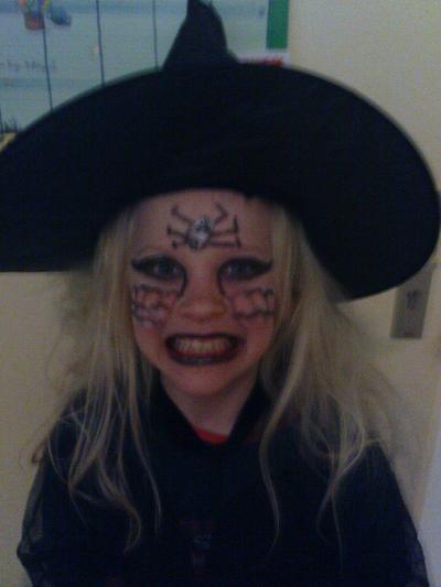 Bild zu darf ich vorstellen meine kleine Hexe - Baby Forum - Allgemeine Themen