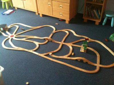 Bild zu Nur gut, das wir so ein großes Kinderzimmer haben.....SiloPo....  ;-) - Baby Forum - Allgemeine Themen