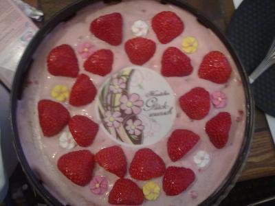 Bild zu So meine Torte ist fertig nicht schön aber selten ;-) - Baby Forum - Allgemeine Themen