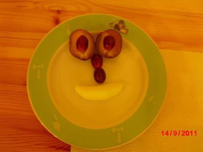 Bild zu Seit letzter Woche gibt es immer "lustiges" Frühstück... - Baby Forum - Allgemeine Themen