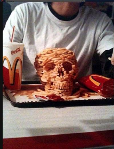 Bild zu Warum haben die uns gestern bei Mc Donald nur rausgeworfen? - Baby Forum - Allgemeine Themen