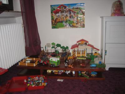 Bild zu Schaut mal unsere Playmobil-Ecke - Baby Forum - Allgemeine Themen