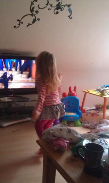 Bild zu ich finde es ja gerade so genial wie else hier tanzen tut. - Baby Forum - Allgemeine Themen