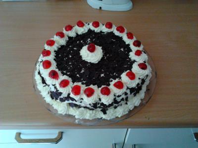 Bild zu meine erste schwarzwälder kirschtorte - Baby Forum - Allgemeine Themen