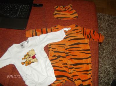 Bild zu Das wird der erste strampler für unseren jan < 3 - Baby Forum - Allgemeine Themen