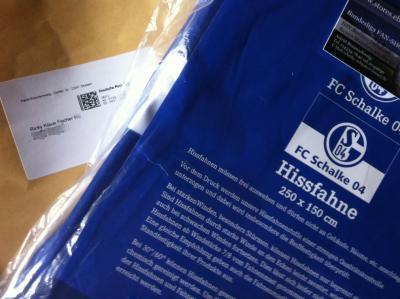 Bild zu Lach...eben kam ein Paket - Baby Forum - Allgemeine Themen