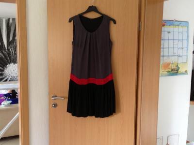 Bild zu Endlich ein Kleid gefunden - Baby Forum - Allgemeine Themen