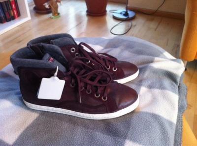 Bild zu Ich hab mir heute neue Schuhe gekauft..... - Baby Forum - Allgemeine Themen