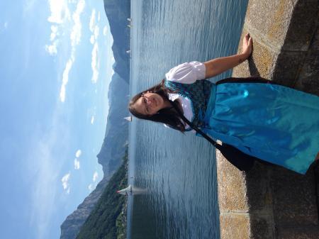 Bild zu