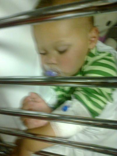 Bild zu Mein kleiner mann ist wieder zuhause gesund und munter - Baby Forum - Allgemeine Themen