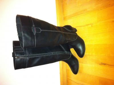 Bild zu Ich habe Stiefel bekommen! :-) - Baby Forum - Allgemeine Themen