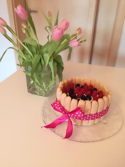Bild zu Wollte euch mal kurz stolz mein Tortenwerk präsentieren😄 - Baby Forum - Allgemeine Themen