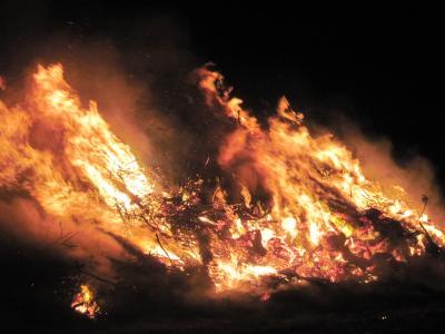 Bild zu OOOOOOOsterfeuer - Baby Forum - Allgemeine Themen