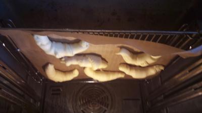 Bild zu Gumo stelle frische Croissants und Kaffee in die Runde - Baby Forum - Allgemeine Themen