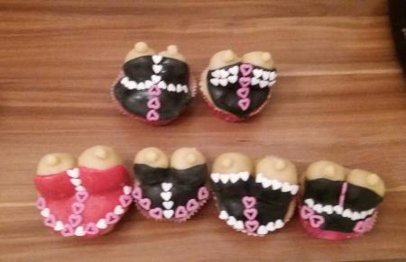 Bild zu Meine Brüste sind endlich fertig - Baby Forum - Allgemeine Themen