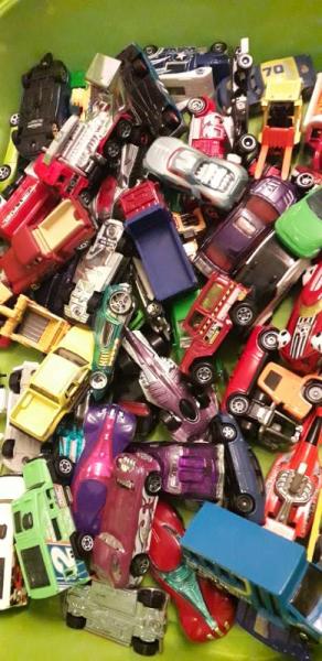 Bild zu Was würdet ihr für gebrauchte Spielzeug-Autos bezahlen - Baby Forum - Allgemeine Themen