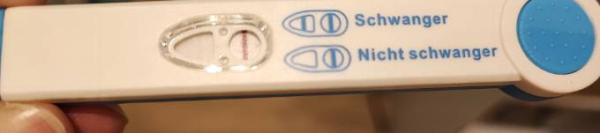 Bild zu Positiv oder Verdunstungslinie? - Baby Forum - Allgemeine Themen
