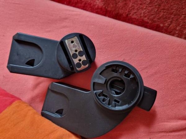 Bild zu Quinny Flex plus und Cybex Aton 5 - Baby Forum - Allgemeine Themen