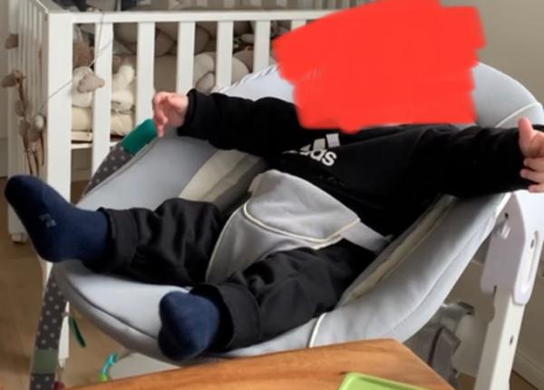 Bild zu Komische Bewegung - Baby Forum - Allgemeine Themen