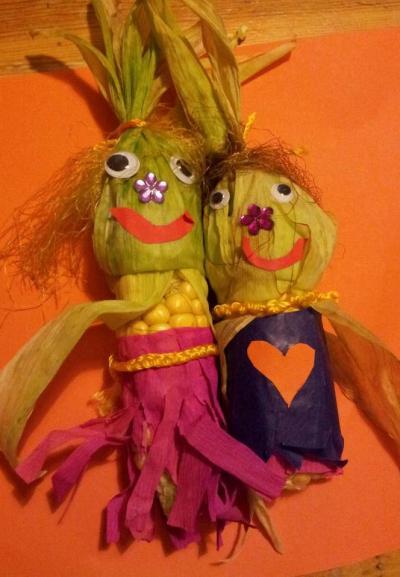 Bild zu Tipps für den Bastelnachmittag - Spielen und Basteln mit Kindern