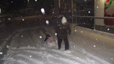Bild zu Schaut mal wir waren im Schnee :-D - Schwanger unter 20 - Forum für junge Schwangere und Eltern