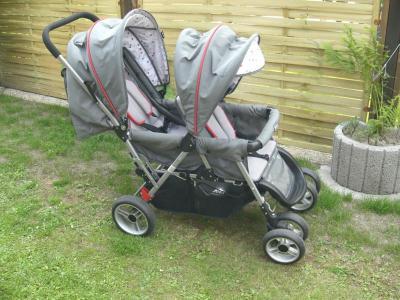 Bild zu Braucht jemand einen Geschwisterkinderwagen? - 2 unter 2 Forum