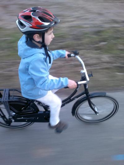 Bild zu Jetzt kann er mit dem Fahrrad zur Schule fahren... - Vorschule Forum