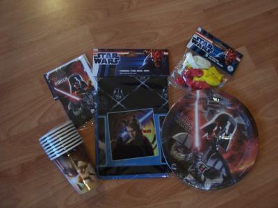 Bild zu Braucht hier jemand zufällig ein Partyset von Star Wars? - Kindergeburtstag - Elternforum
