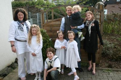 Bild zu "Großfamilie"... epddwnb... - Drei und mehr - Elternforum