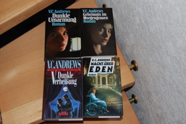 Bild zu 4 Bücher von V.C. Andrews - Bücherforum