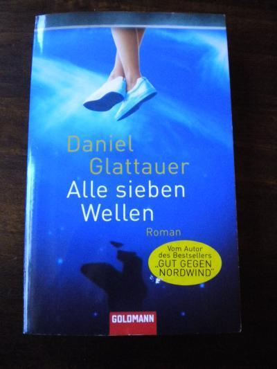 Bild zu Buchtipp: Alle sieben Wellen - Bücherforum