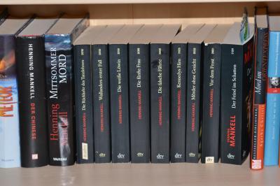 Bild zu Biete Mankell und andere Bücher - Bücherforum