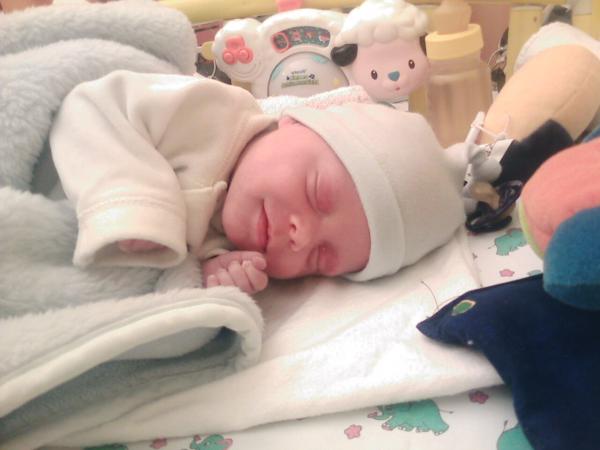 Bild zu muss euch ma meinen kleinen zeigen :) - Frühchen - für Eltern mit frühgeborenen Babys