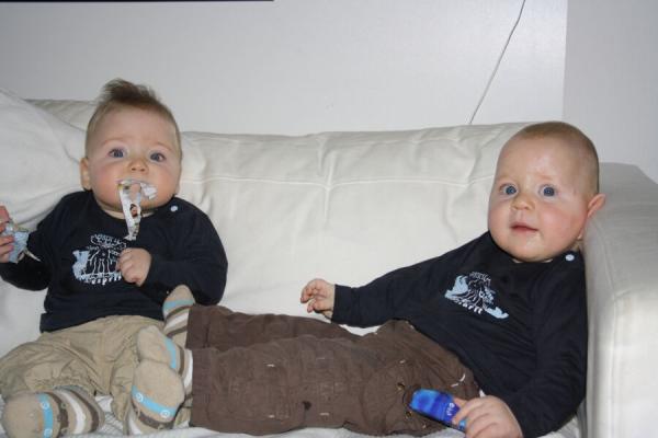 Bild zu Der erste Zahn - Frühchen - für Eltern mit frühgeborenen Babys