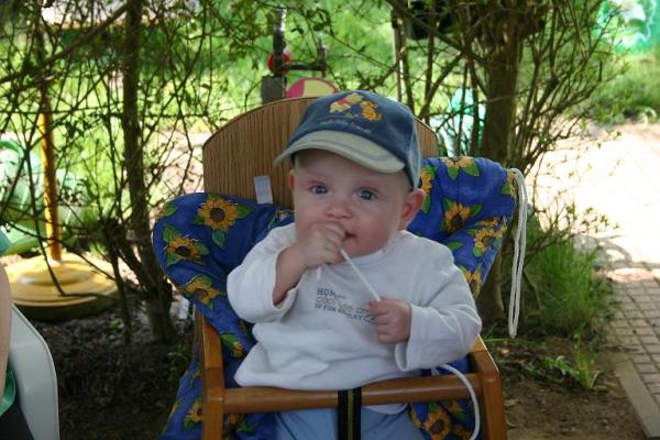 Bild zu mein kleiner 9 monate - Frühchen - für Eltern mit frühgeborenen Babys