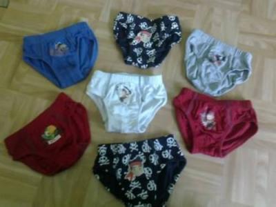 Bild zu Jemand Interesse an Unterwaesche passend bei Gr 86-92? Teils NEU - Frühchen - für Eltern mit frühgeborenen Babys