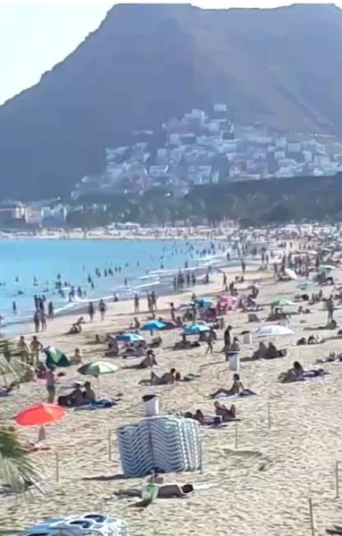 Bild zu Teneriffa ist schon wieder ganz schön voll - Coronavirus - Schwangerschaft, Baby, Kinder und Familie