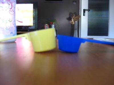 Bild zu beba sensitiv welcher löffel? foto - Fläschchennahrung - Milch aus dem Fläschchen fürs Baby