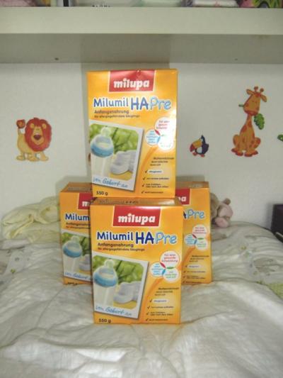 Bild zu 4x Milupa Milumil HA Pre günstig abzugeben - Fläschchennahrung - Milch aus dem Fläschchen fürs Baby