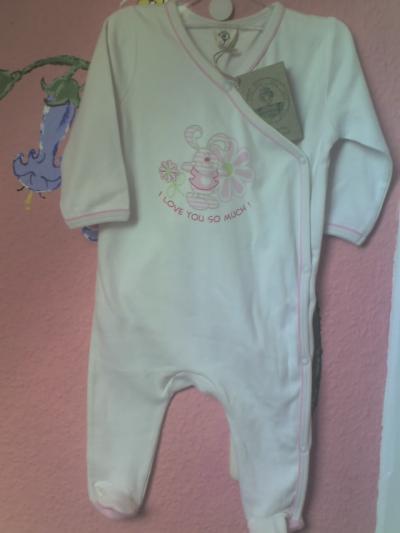 Bild zu Hallo, braucht hier jemand neue Wickelsachen mit Etiket?? - Babys 1. Lebensjahr