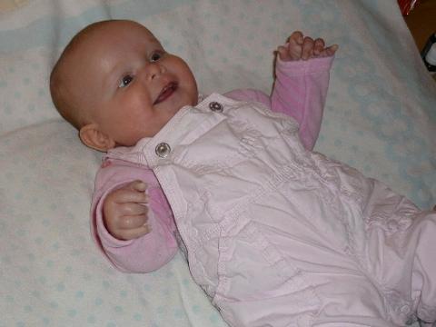 Bild zu Umdrehen - Babypflege - so pflegen Sie Ihr Baby richtig