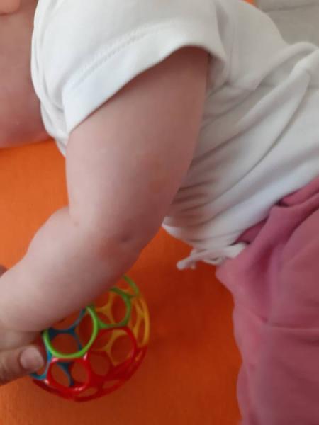 Bild zu Hilfe - Babypflege - so pflegen Sie Ihr Baby richtig
