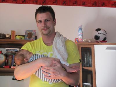 Bild zu zu meiner "familie" - Stillen - Tipps, Erfahrungen, Austausch für stillende Mütter